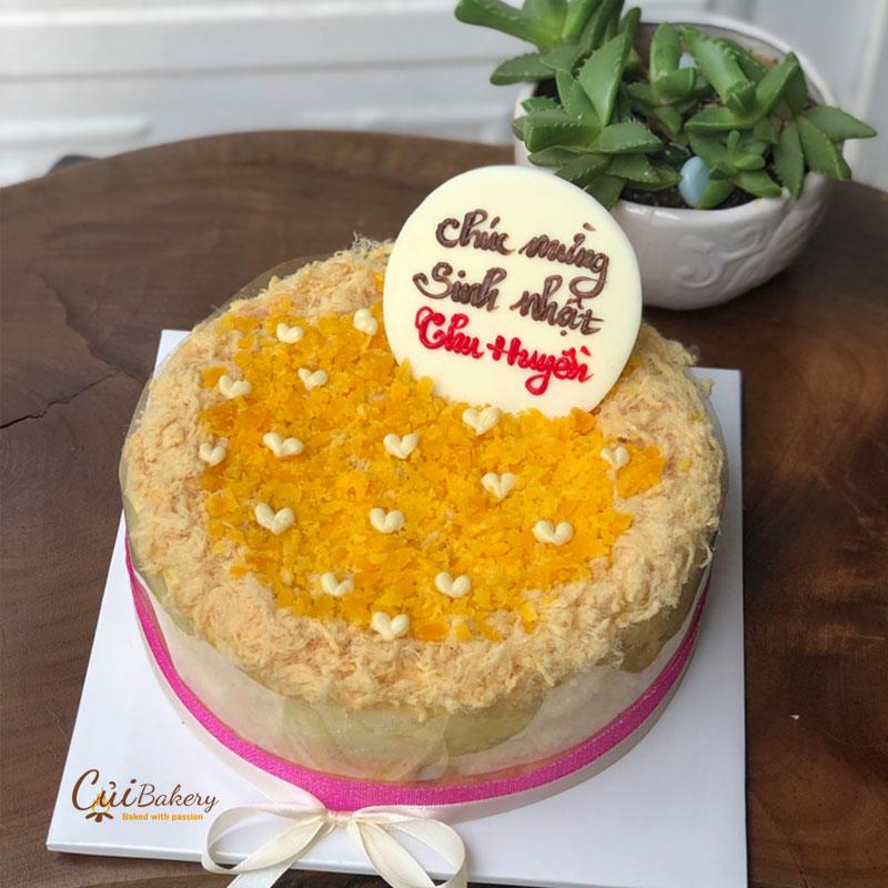 Bánh bông lan trứng muối