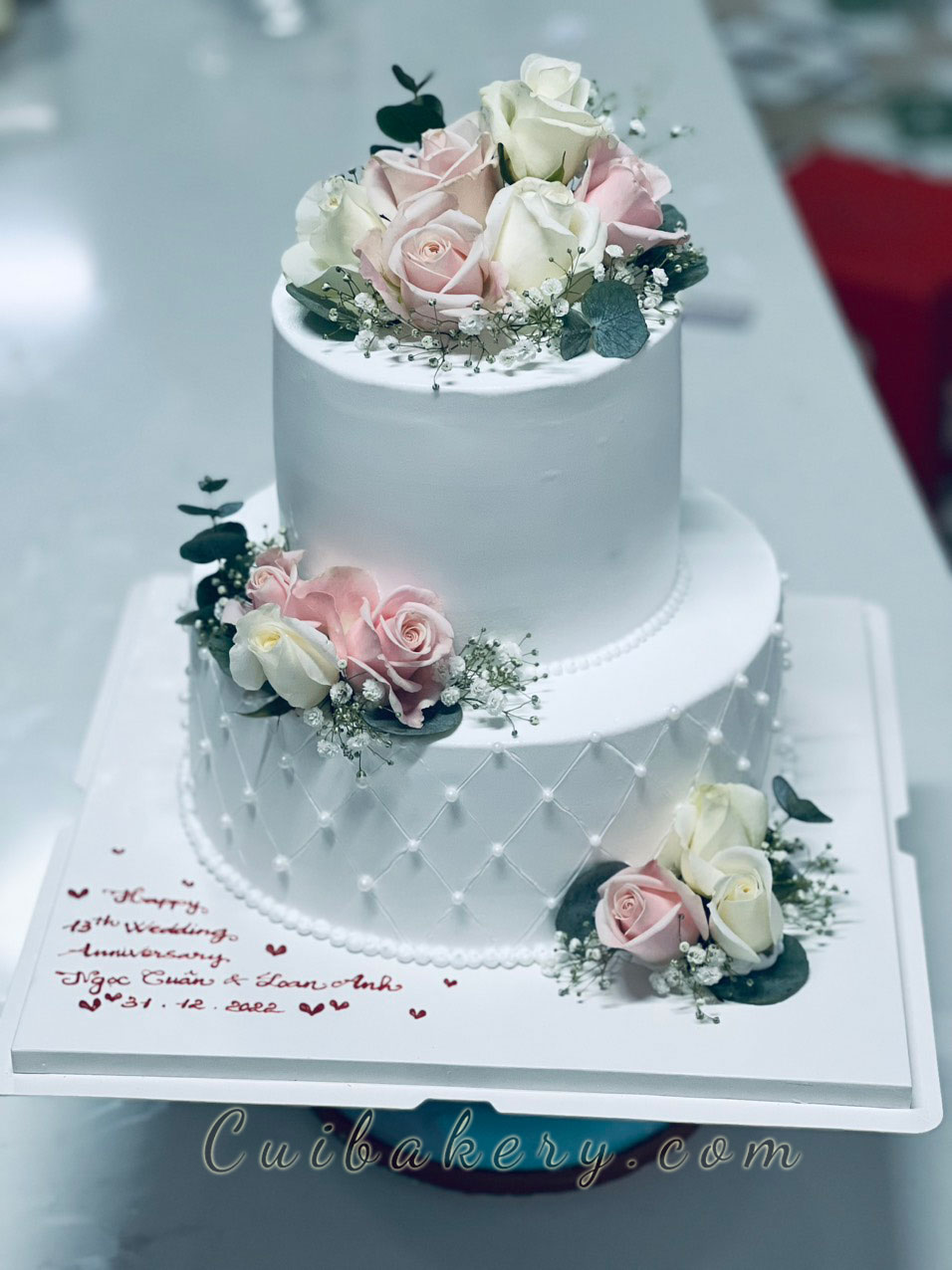 Mẫu Bánh Kem Tầng  -  MKT014