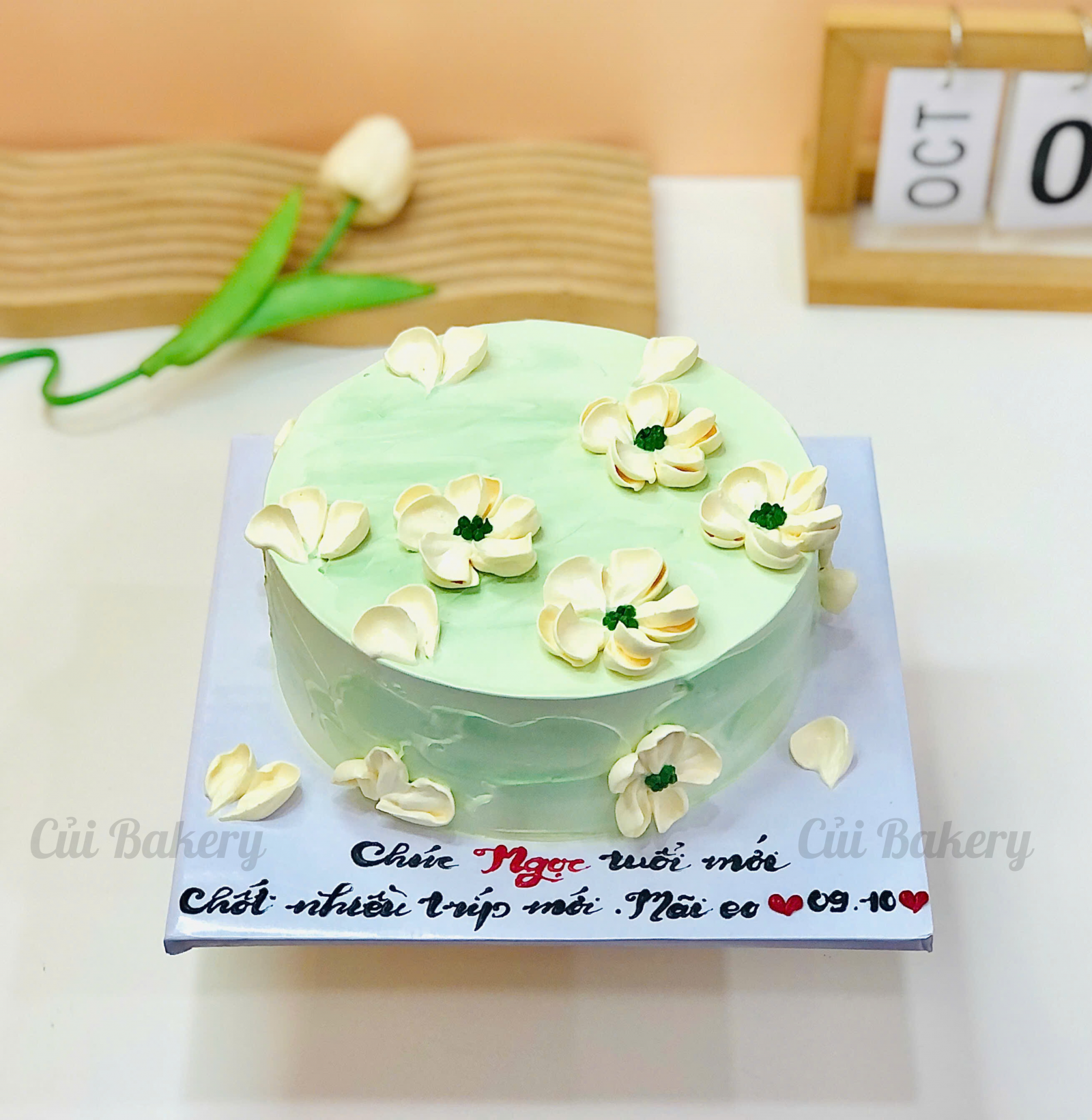 Hoặc bánh bắt hoa đơn giản 